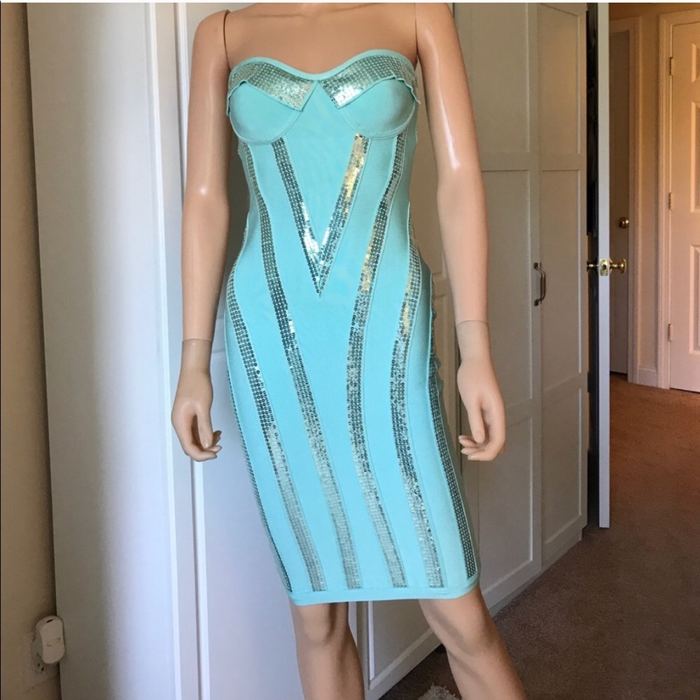 Unbelievable Dress!!!